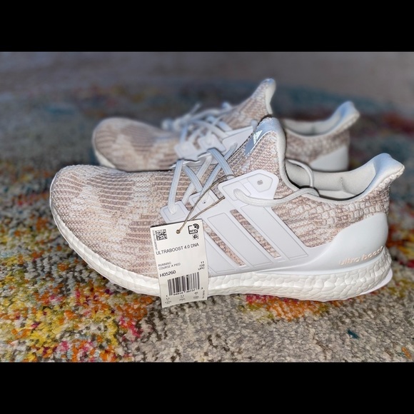 NWT🤩🤩🚨🚨🚨
Wmns UltraBoost 4.0 DNA 'White Cream' 2021 Size 12.5 - Picture 4 of 11